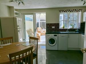 Family home on quiet cul-de-sac