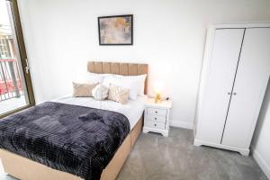 Modern and Sleek 2 Bed Flat in Central Manchester