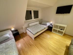 Schöne Zweizimmerwohnung für Langzeitaufenthalte in Ratingen