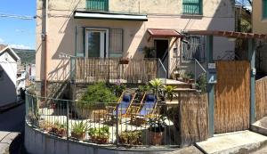 Panoramic on Port near Center "The Beach and The Cliff" 3