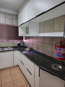 ZUCH Accommodation At Pafuri Self Catering-Deluxe Suite