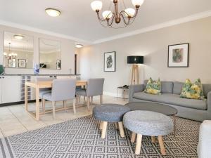 Winelands Golf Lodges 12