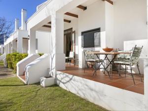 Winelands Golf Lodges 14