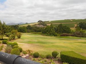Winelands Golf Lodges 9