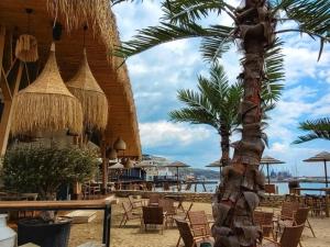 Exotic Sea-View Apartment