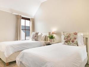 Winelands Golf Lodges 10