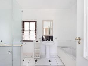 Winelands Golf Lodges 19