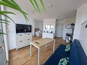 Apartamento con piscina