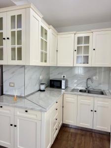 Lake Park Studio Apartment