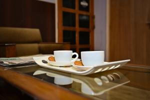 Holiday Inn Guest House Near Nemcare Hospital