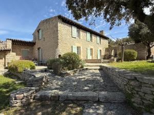 Maisons de vacances Mas traditionnel a Gordes en pleine nature : photos des chambres