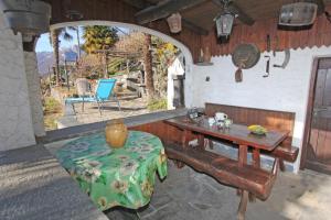 Casa Ai Vigneti by HolAp SA