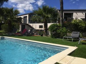 Maisons d'hotes L'ESCALE COTE BLEUE B&B AND Spa : photos des chambres
