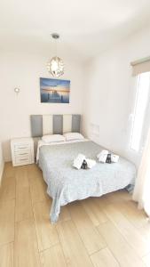 Benalbeach Excellent studio with good views