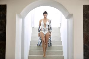 Relaxing & Ambient Santorini Villa 2 Bedrooms Cave Stone