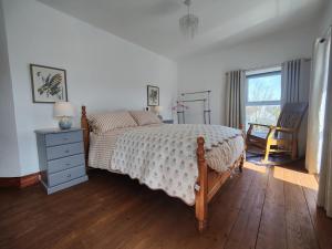 Rustic Pub Stay - 20 minutes from Killarney!