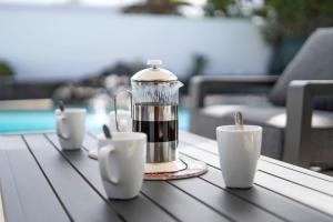 Villa Solace Blanca Playa Blanca Stylish Comfort Prime Location