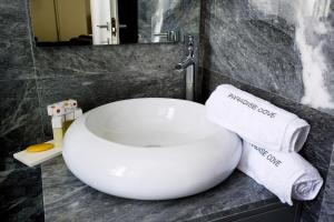 Paradise Cove Luxurious Beach Villas Cerulean 1 Bedroom Villa