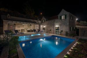 Exquisite Brac Villa 3 Bedrooms Villa Belle Murvica Overlooking The Adriatic Sea Private Pool Murvica