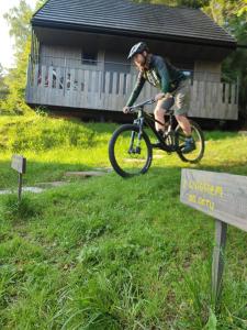 Slow Huts
