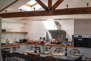 Buzzards Nest Glamping Oak