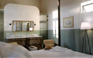 Aqkk Athinaidos Premium Quarters With Jaccuzi Athens