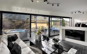 Stunning Athens Penthouse Apartment Historic Central Location Albus Senior