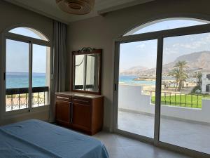 Louly beach Full Sea View Upper Challet First Row