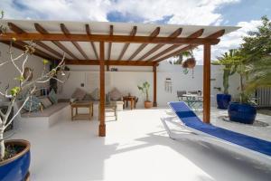 Villa Marisol Playa Blanca Stylish Comfort Private Heated Pool
