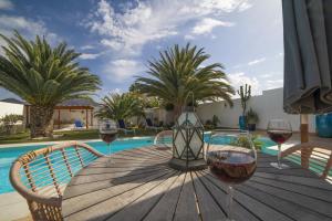 Villa Marisol Playa Blanca Stylish Comfort Private Heated Pool