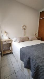 Central, parking included, 2 bedrooms, 03