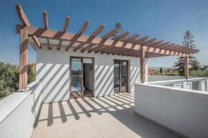 Villa Petreris Enas - Stunning 3 Bedroom Ayia Napa Villa With Pool - Short Walk To Nissi Avenue
