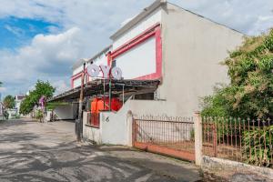 Dancenter Ilir Barar I Near Rumah Sakit Islam Siti Khadijah Formerly Maleo Hotel