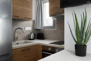 Babylon Luxury Suites No1 by BiNoBi!