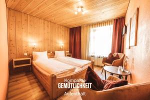 CURUNA Hotel-Garni B&B