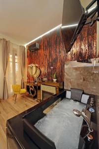 Just Chilling Ferruccio