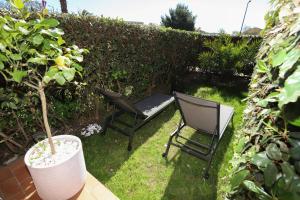St Cyprien charmant rez de jardin 2 velos Piscine