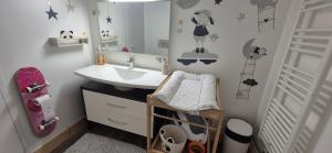 Chalets Chalet LE CHEVREUIL : photos des chambres