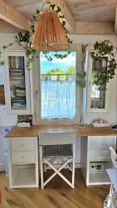 Mini casa con jardín