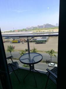 Shore 2 Residences - La Casa