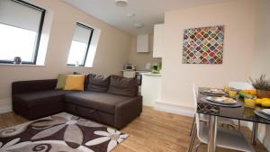 StayZo Serviced Accommodation 16 Premier Lodge