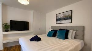StayZo Westminster Stylish House Accommodation