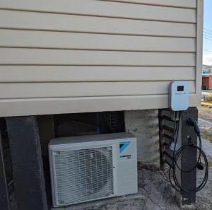 Owen Cottage Queenstown Tas Genuine Comfort and Views