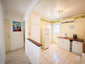 Appartements Spacieux T3 avec parking au coeur de Sanary : photos des chambres