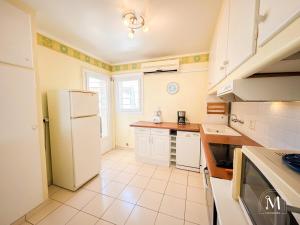 Appartements Spacieux T3 avec parking au coeur de Sanary : photos des chambres