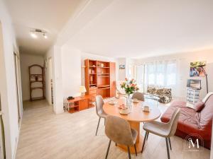 Appartements Spacieux T3 avec parking au coeur de Sanary : photos des chambres