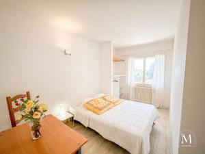 Appartements Spacieux T3 avec parking au coeur de Sanary : photos des chambres