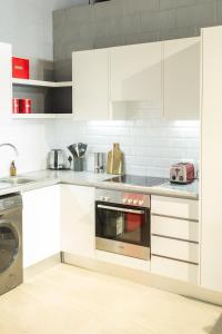 Style and Comfort near the V&A