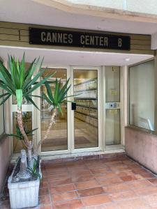 Pause Riviera avec terrasse, à 300 mètres de la mer