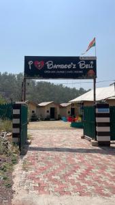 Bambooz Bell cottage and camps I Kasauli I Lake View & Trekking